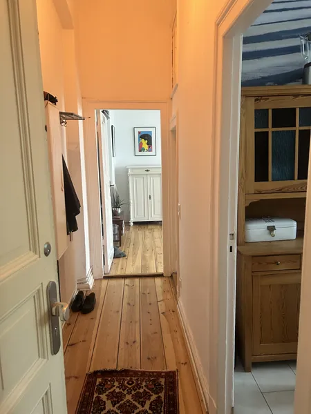 Dream Old-Building Apartment right on the Spree for sublet! (fully furnished) — photo 1
